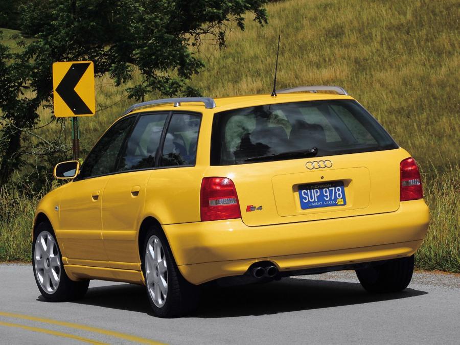  Audi S4 Avant (B5,8D) 1997 года  (NA) (фото 3 из 6)